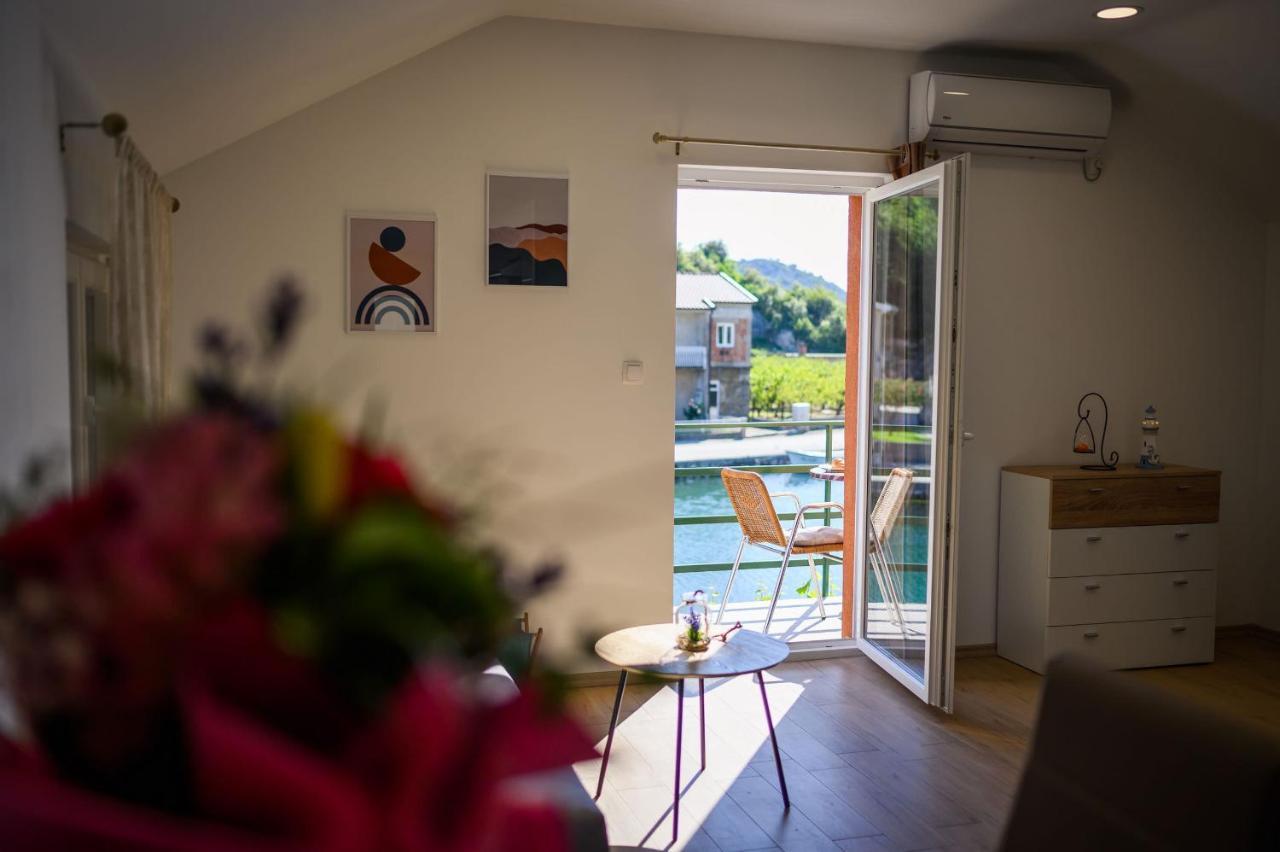 Bonaca Apartman Rogotin Kültér fotó